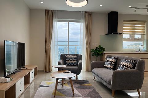 Cho thuê căn hộ 02 phòng ngủ tầng cao view sân golf tòa L Ciputra