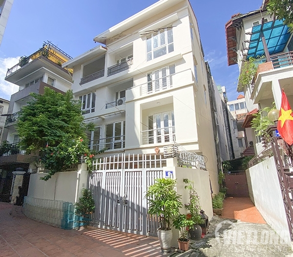 Biệt Thự Cho Thuê Phố Quảng Khánh Tây Hồ Hà Nội