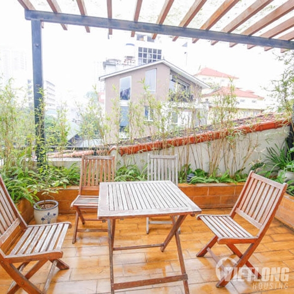 Cần bán nhà trong ngõ ô tô đỗ cửa 2 mặt tiền phố Đặng Thái Mai, Q Tây Hồ
