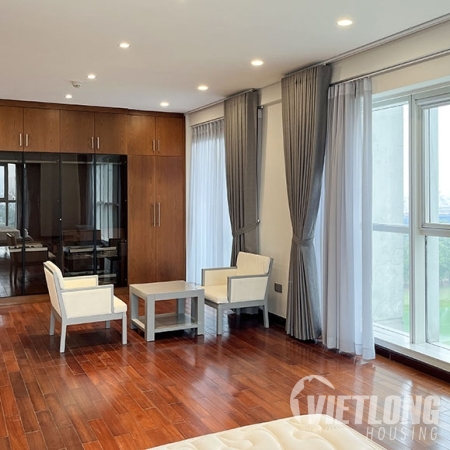 Cho thuê căn hộ 4 phòng ngủ cao cấp tại Ciputra