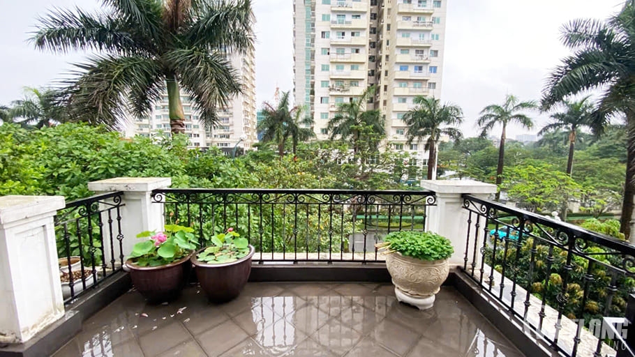 bán biệt thự Ciputra sửa đẹp đường to