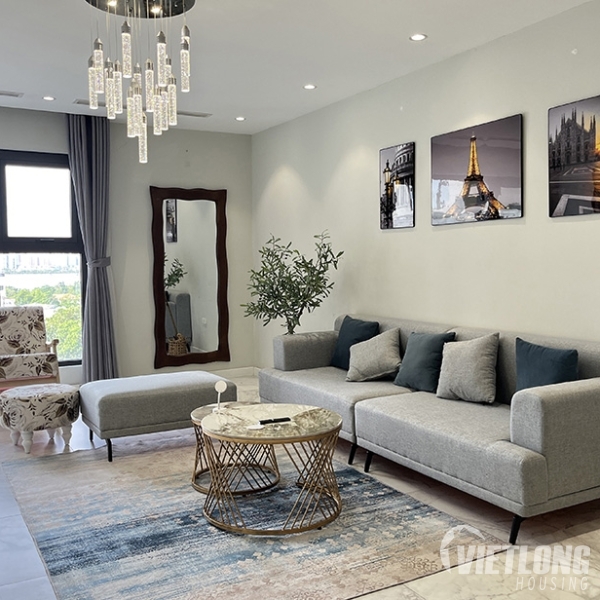 Cho thuê CHCC 4 phòng ngủ 143m2 tòa nhà Dle Roi Soleil Tay Ho