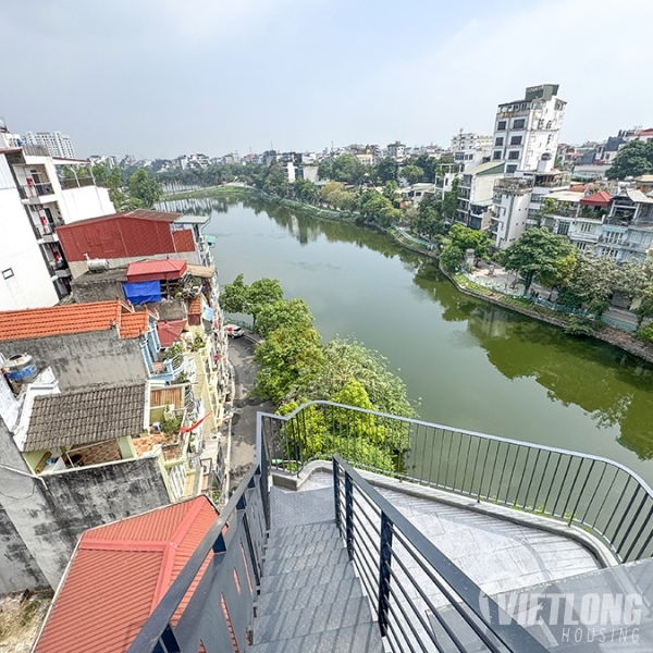 Căn hộ Duplex nhìn ra hồ cho thuê tại Phỗ Vũ Miên Tây Hồ