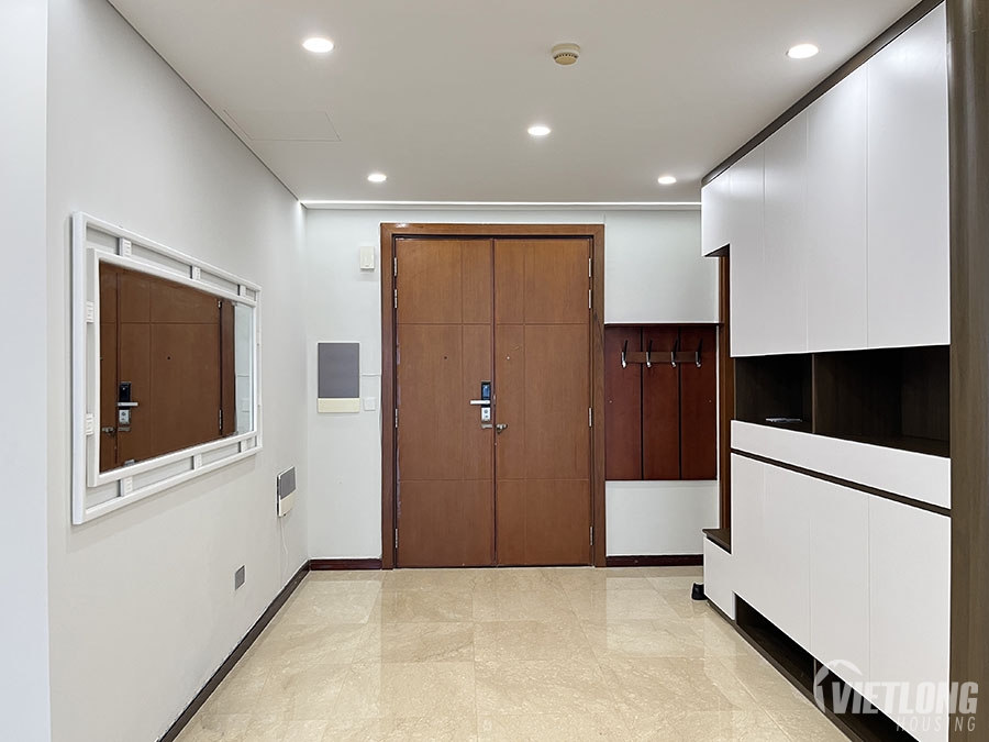 Cho thuê căn hộ 4 phòng ngủ cao cấp tại Ciputra