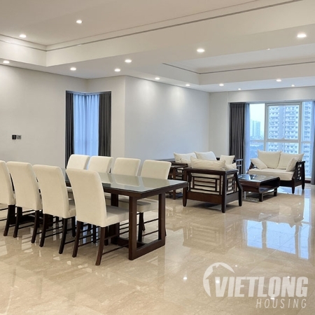 Cho thuê căn hộ 4 phòng ngủ cao cấp tại Ciputra