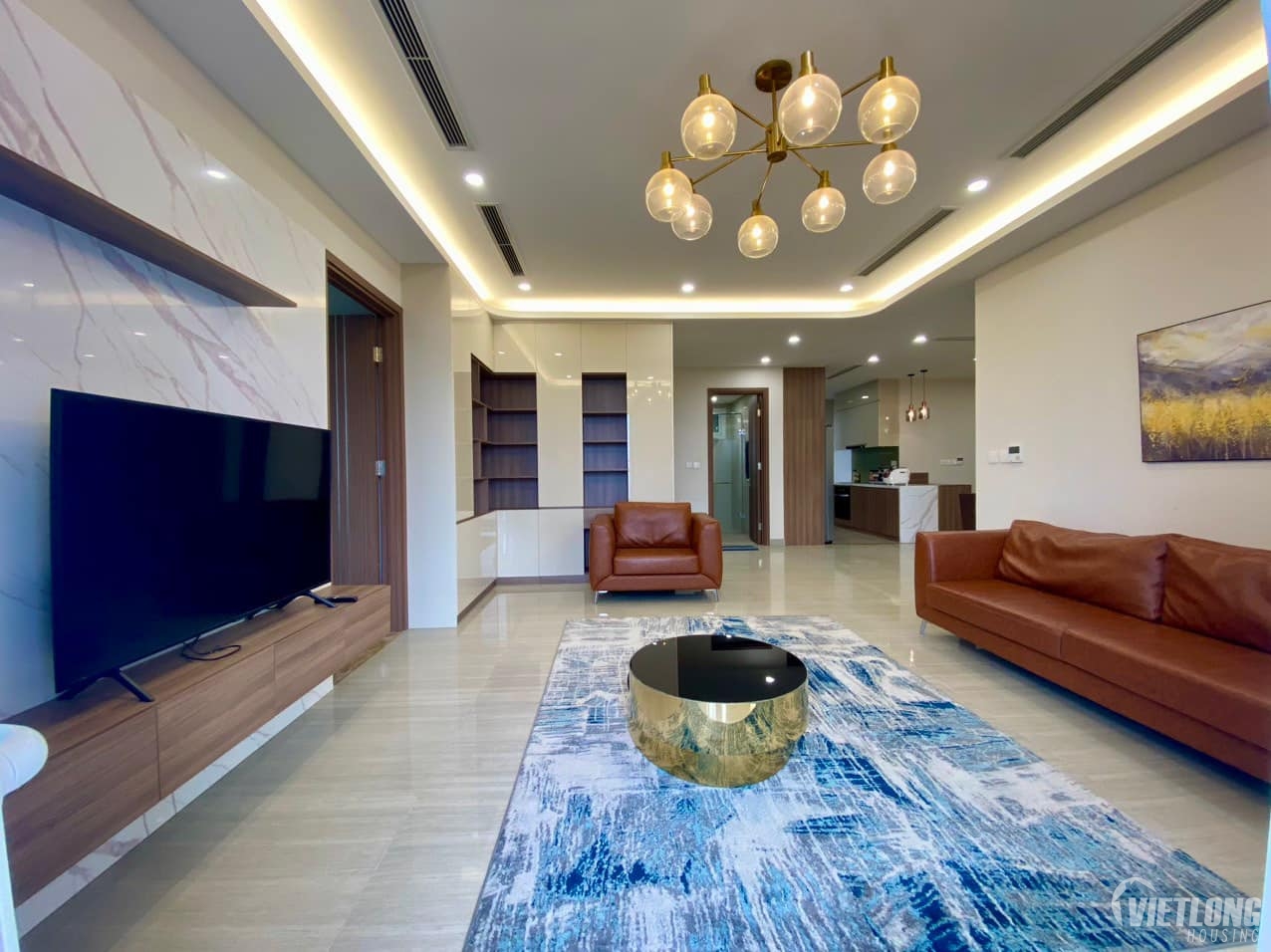 bán căn hộ tầng cao view sân golf tòa L5