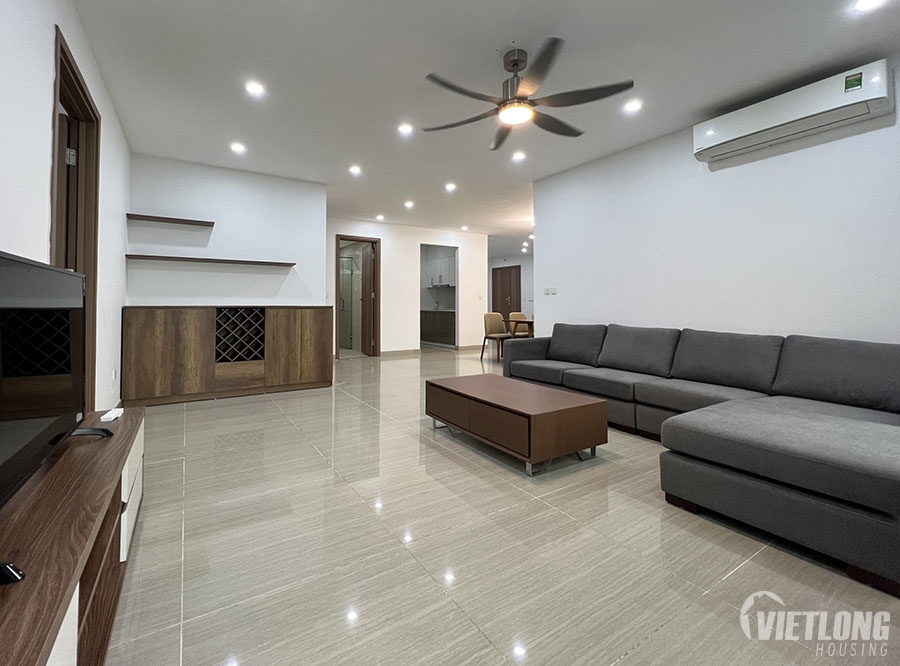 Cho thuê căn hộ 153m2 view sân golfd ciuptra hà nội 45 triệu/tháng