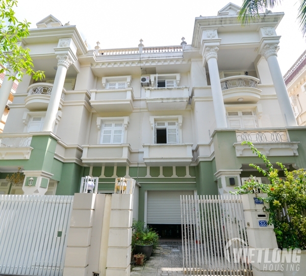 Cho thuê biệt thự khu T Ciputra, 230m2, 5 phòng ngủ