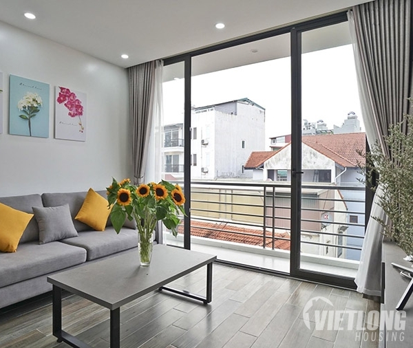 Cho thuê căn hộ 1 phòng ngủ hiện đại tại đường Tô Ngọc Vân
