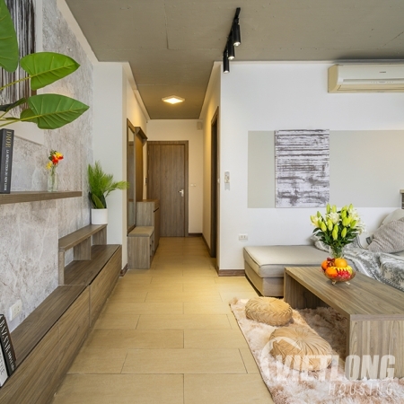 Cho thuê căn hộ 1 phòng ngủ, rộng và sáng tại Từ Hoa