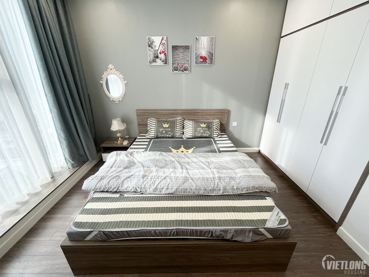 Cho thuê căn hộ 3 phòng ngủ rộng rãi, full nội thất Sunshine City