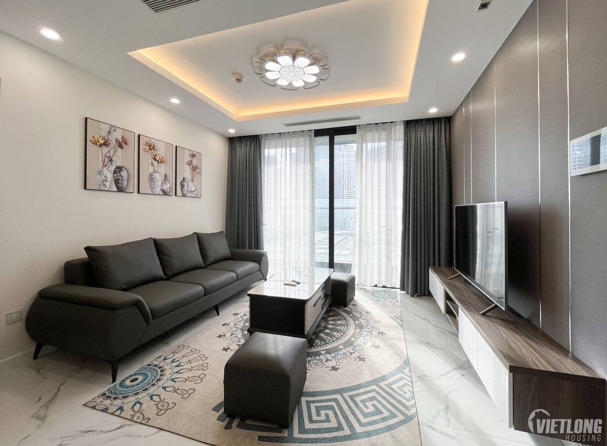 Cho thuê căn hộ 3 phòng ngủ rộng rãi, full nội thất Sunshine City