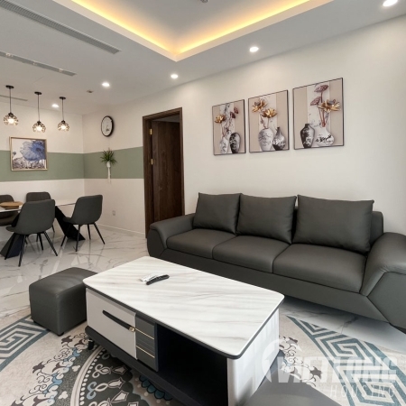 Cho thuê căn hộ 3 phòng ngủ rộng rãi, full nội thất Sunshine City