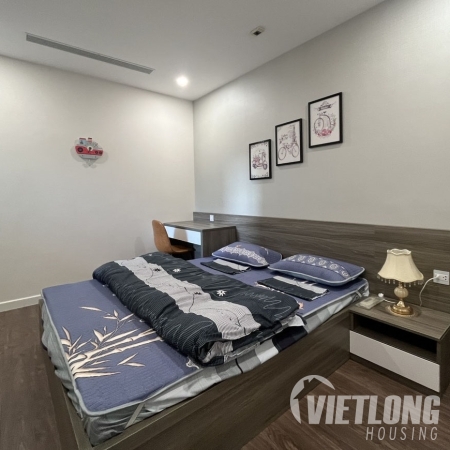 Cho thuê căn hộ 3 phòng ngủ rộng rãi, full nội thất Sunshine City