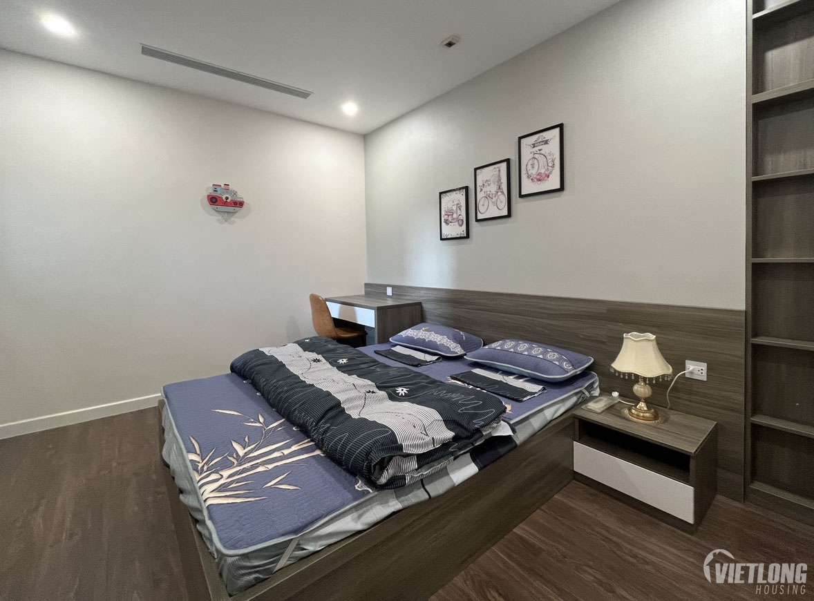 Cho thuê căn hộ 3 phòng ngủ rộng rãi, full nội thất Sunshine City