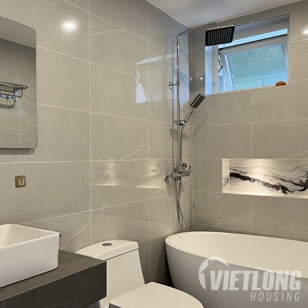 Cho thuê căn hộ 4 phòng ngủ hiện đại tại E1 Ciputra