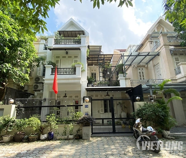 bán biệt thự khu T nhà mới chất lượng tốt
