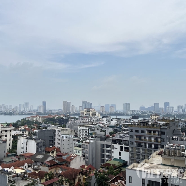 Cho thuê Căn hộ Căn hộ 3 phòng ngủ view hồ tại D’le Roi Soleil 59 Xuan Dieu