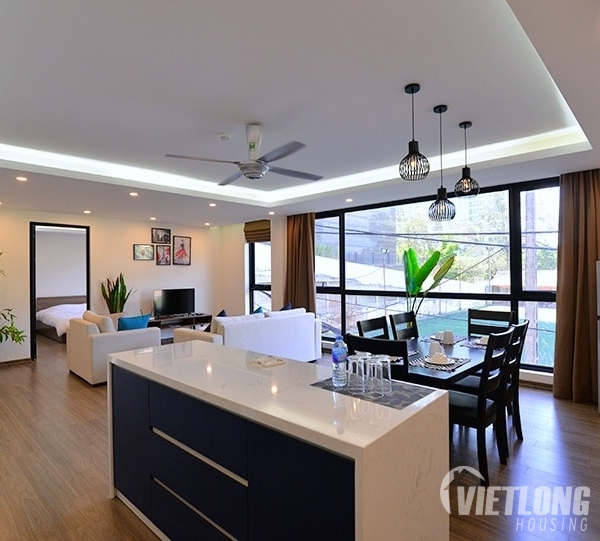Cho thuê căn hộ 2 phòng ngủ rộng , nội thất hiện đại