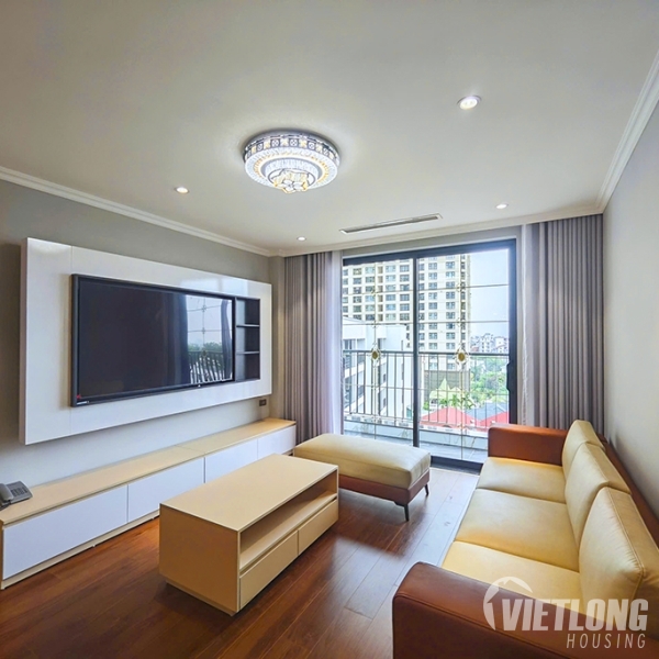 Cho thuê căn hộ dịch vụ 3 phòng ngủ mới