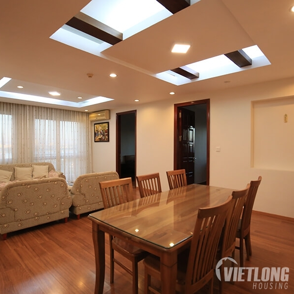 bán căn hộ G3 view hồ
