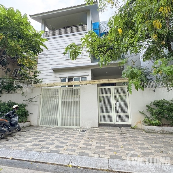 Cho Thuê Biệt Thự Khu Vườn Đào Lạc Long Quân Phú Thượng Tây Hồ Hà Nôi