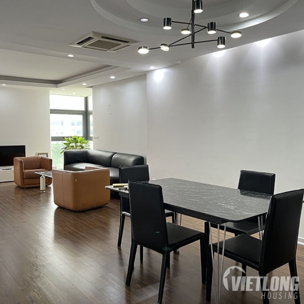 bán căn hộ 123m2 đủ đồ