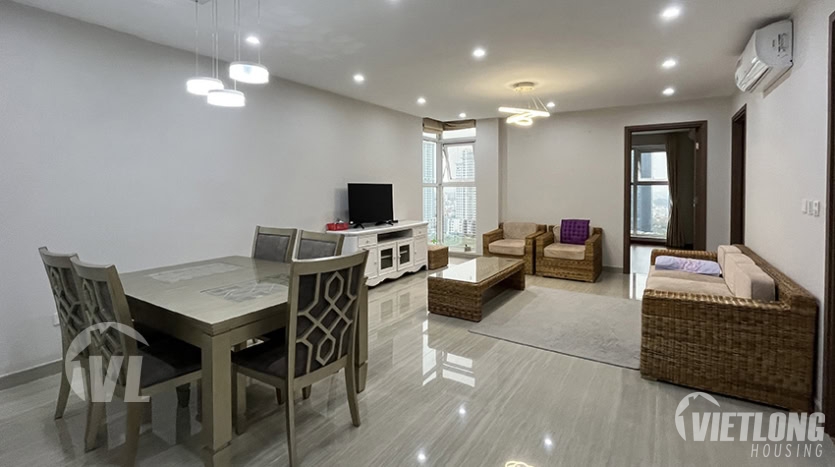 3-bedroom-apartment-for-rent-in-Ciputra-Hanoi-1-835x467