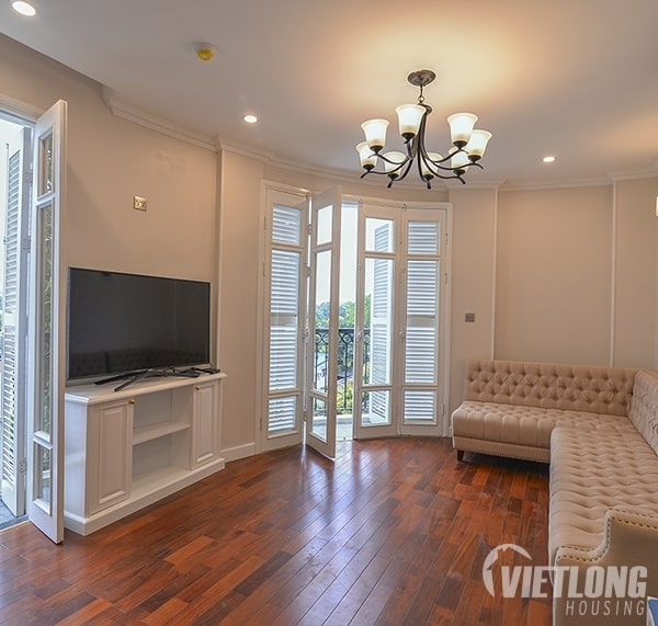 Cho thuê căn hộ 2 phòng ngủ sang trọng phong cách tân cổ điển