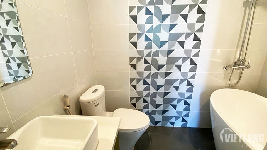căn hộ E4 sửa chữa đẹp cần bán