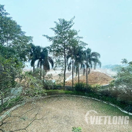 phòng khách rộng, view công viên 65ha