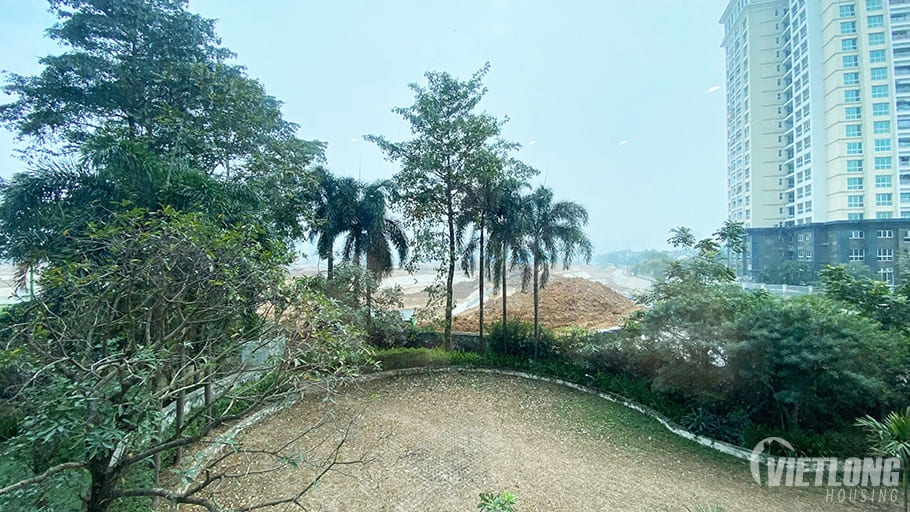 phòng khách rộng, view công viên 65ha