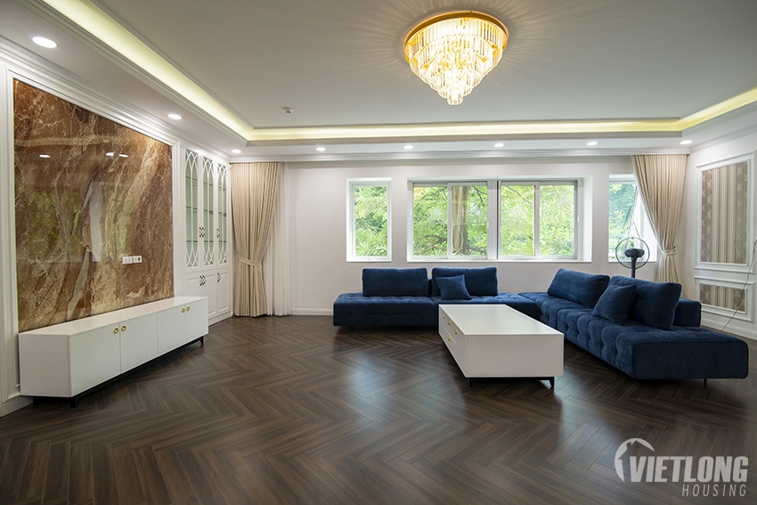 cho thuê căn hộ 153m2, 02 phòng ngủ tòa E ciputra giá 20 triệu/tháng