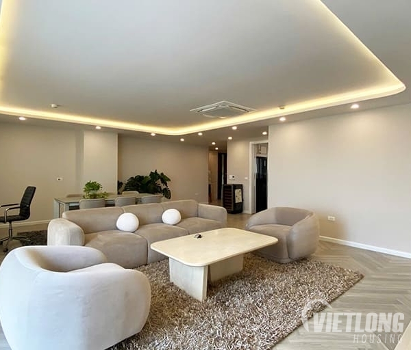 căn hộ đầy đủ nội thất như hình