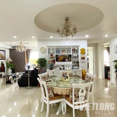 căn hộ 182m2, 3pn, đu đồ, nội thất hoàn chỉnh