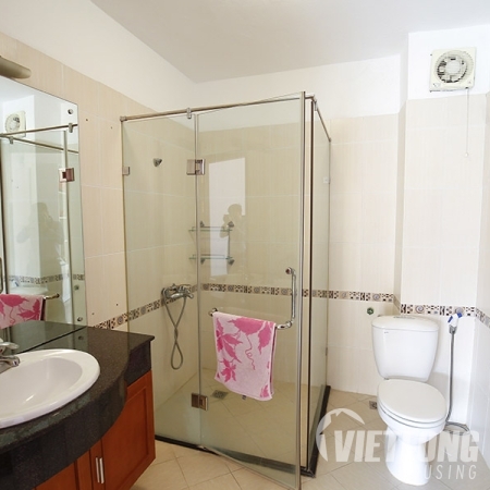 Biệt Thự Bể Cho Thuê Bơi Đường Tô Ngọc Vân  Quận Tây Hồ Hà Nộ